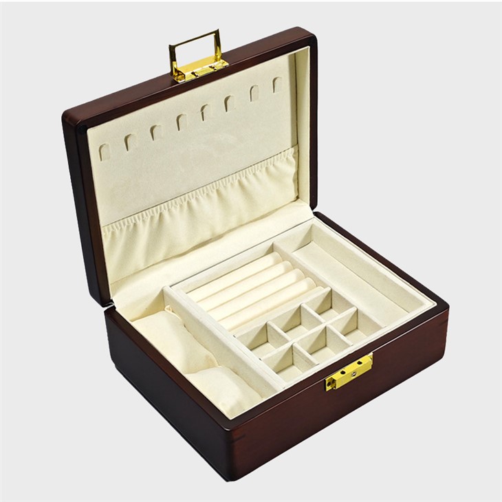 Kotak Barang Kemas Kayu Keras