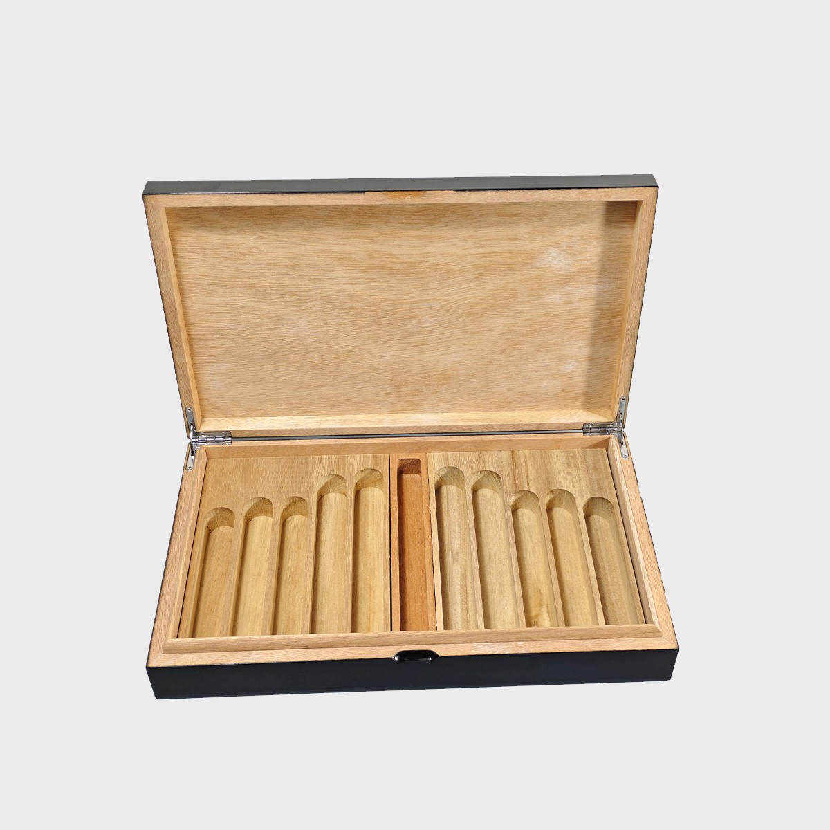 Custom cigar boxes Custom cigar boxes