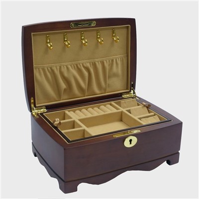 Kotak Barang Kemas dalam Kayu